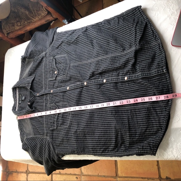 INC button down - Picture 6 of 7